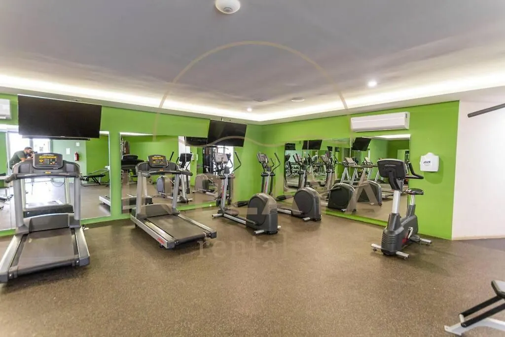 Luxury Condo, Hab Privada 100Mb Ac Gym Pool Cine Playa del Carmen Apartment